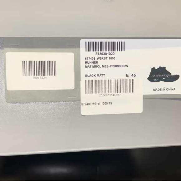 Balenciaga Runner - Picture 16 of 16